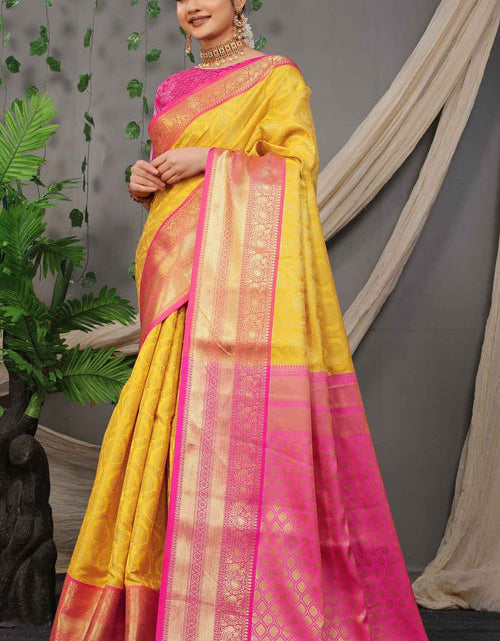 Load image into Gallery viewer, rajyogam banarasi silk saree surat
