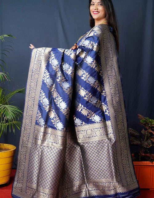 Load image into Gallery viewer, rajyogam kanjivaram silk saree surat
