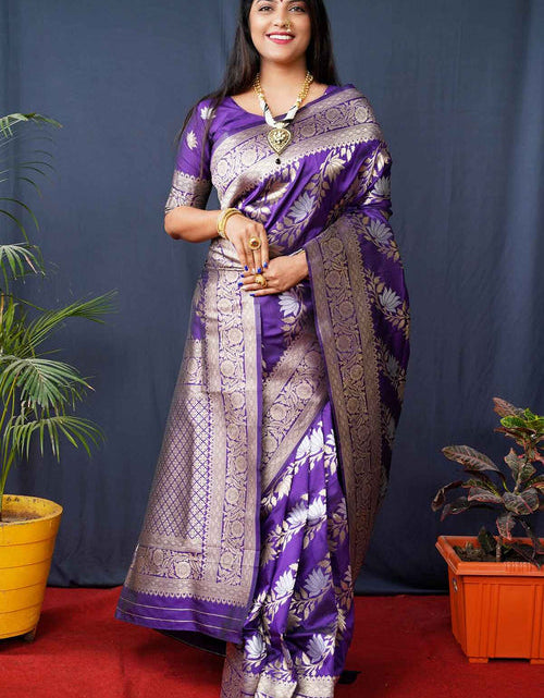 Load image into Gallery viewer, rajyogam kanjivaram silk saree surat
