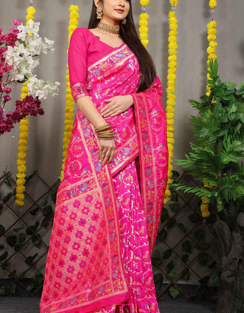 Load image into Gallery viewer, rajyogam banarasi silk saree surat
