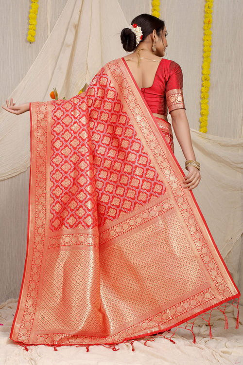 Kanjivaram Silk Wedding Wear Jacquard Weaving Saree In Red