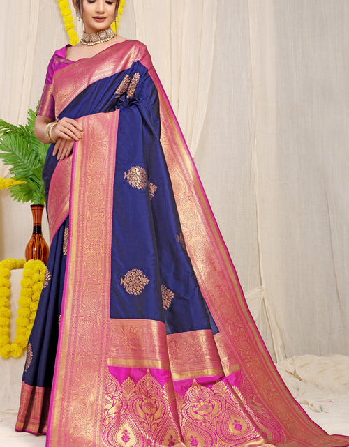 Load image into Gallery viewer, rajyogam banarasi silk saree surat
