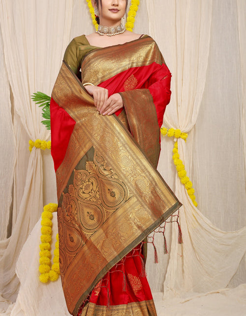 Load image into Gallery viewer, rajyogam banarasi silk saree surat
