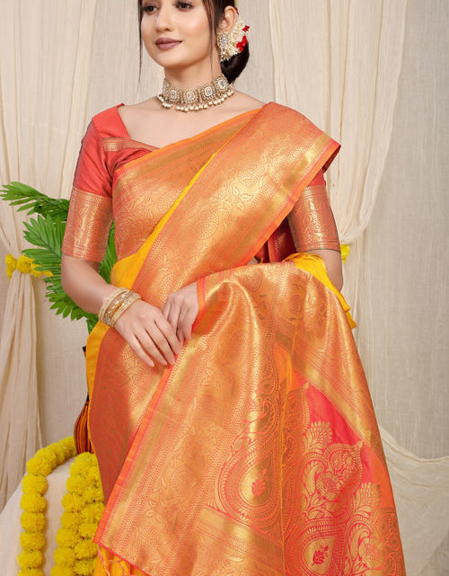 Load image into Gallery viewer, rajyogam banarasi silk saree surat
