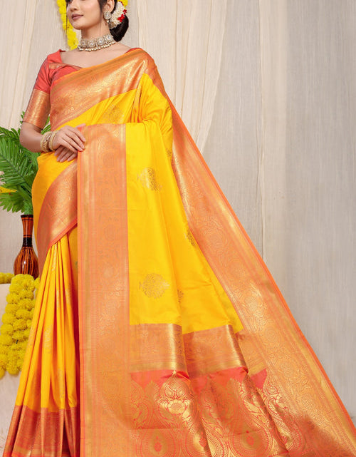 Load image into Gallery viewer, rajyogam banarasi silk saree surat
