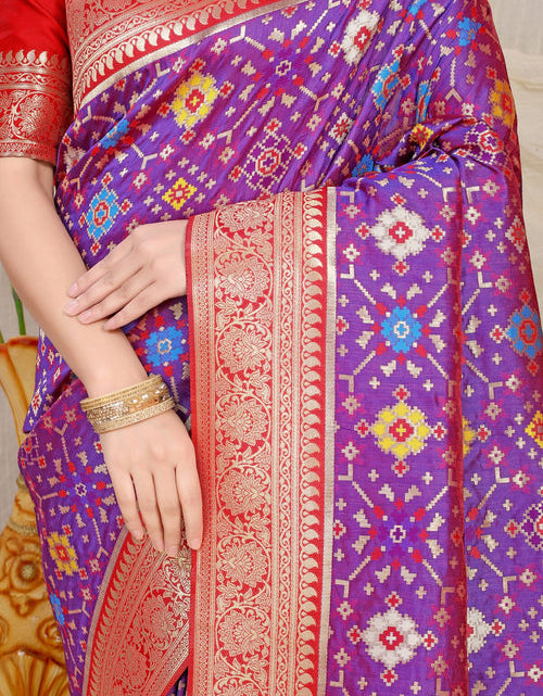 Load image into Gallery viewer, rajyogam soft silk saree surat
