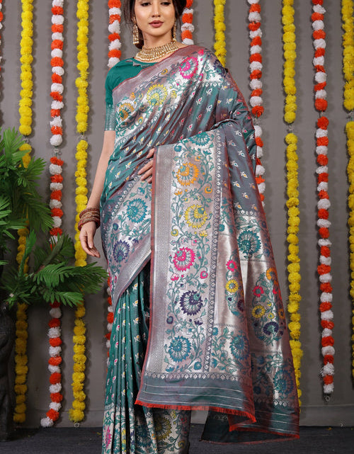 Load image into Gallery viewer, rajyogam banarasi silk saree surat
