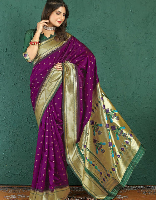 Load image into Gallery viewer, rajyogam paithani silk saree surat
