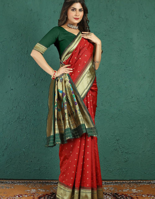 Load image into Gallery viewer, rajyogam paithani silk saree surat
