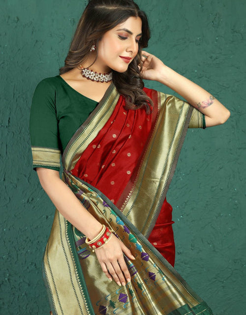 Load image into Gallery viewer, rajyogam paithani silk saree surat
