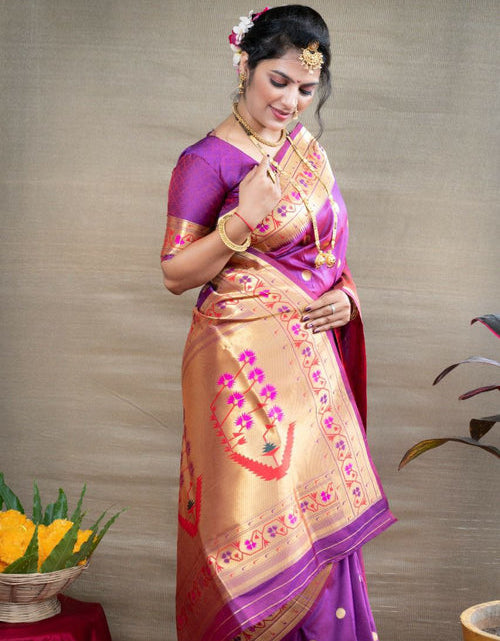 Load image into Gallery viewer, rajyogam paithani silk saree surat
