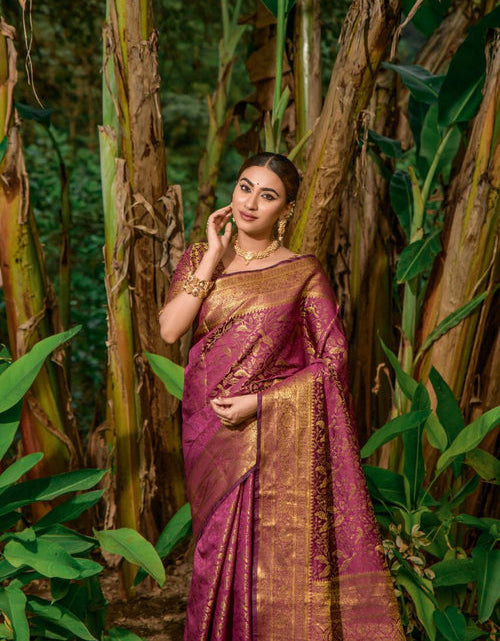 Load image into Gallery viewer, rajyogam kanjivaram silk saree surat
