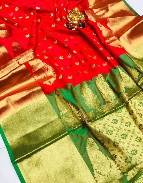 Load image into Gallery viewer, rajyogam banarasi silk saree surat
