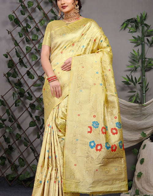 Load image into Gallery viewer, rajyogam banarasi silk saree surat
