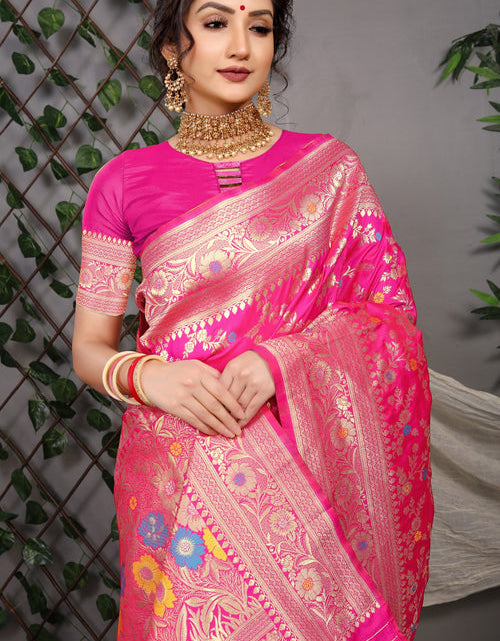 Load image into Gallery viewer, rajyogam banarasi silk saree surat
