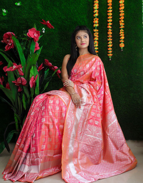 Load image into Gallery viewer, rajyogam banarasi silk saree surat
