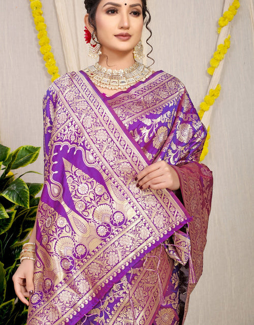 Load image into Gallery viewer, rajyogam banarasi silk saree surat
