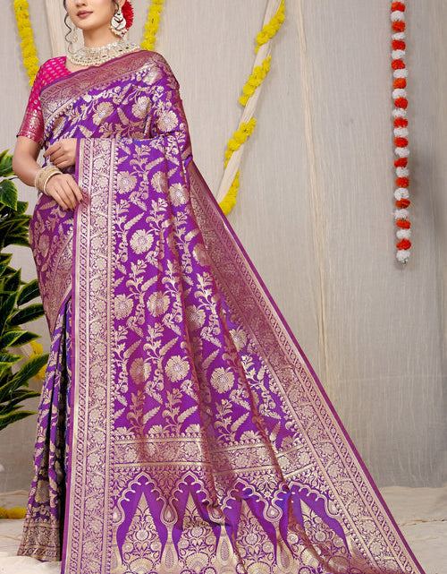 Load image into Gallery viewer, rajyogam banarasi silk saree surat
