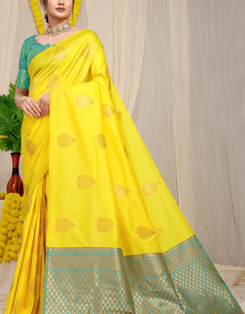 Load image into Gallery viewer, rajyogam banarasi silk saree surat
