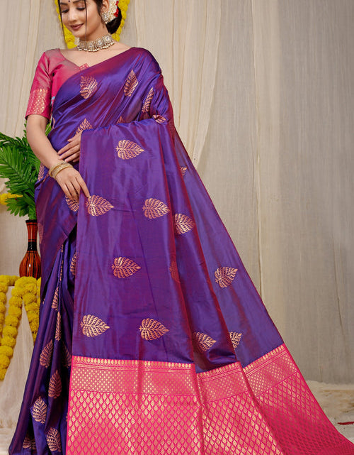 Load image into Gallery viewer, rajyogam banarasi silk saree surat
