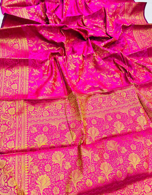 Load image into Gallery viewer, rajyogam banarasi silk saree surat
