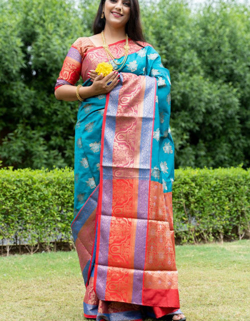 Load image into Gallery viewer, rajyogam banarasi silk saree surat
