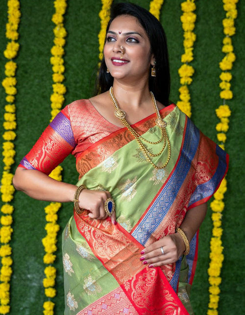 Load image into Gallery viewer, rajyogam banarasi silk saree surat
