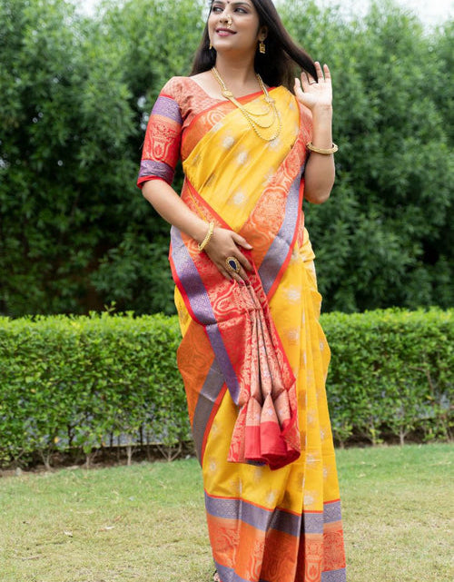 Load image into Gallery viewer, rajyogam banarasi silk saree surat
