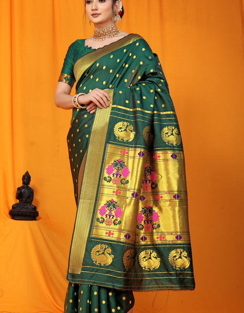 Load image into Gallery viewer, rajyogam paithani silk saree surat
