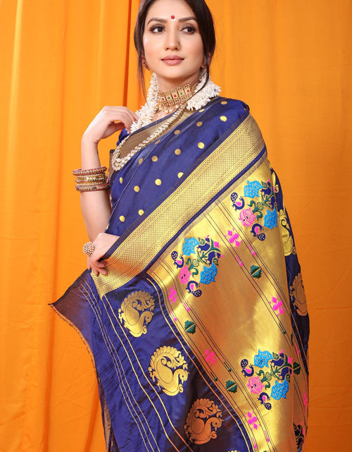 Load image into Gallery viewer, rajyogam paithani silk saree surat
