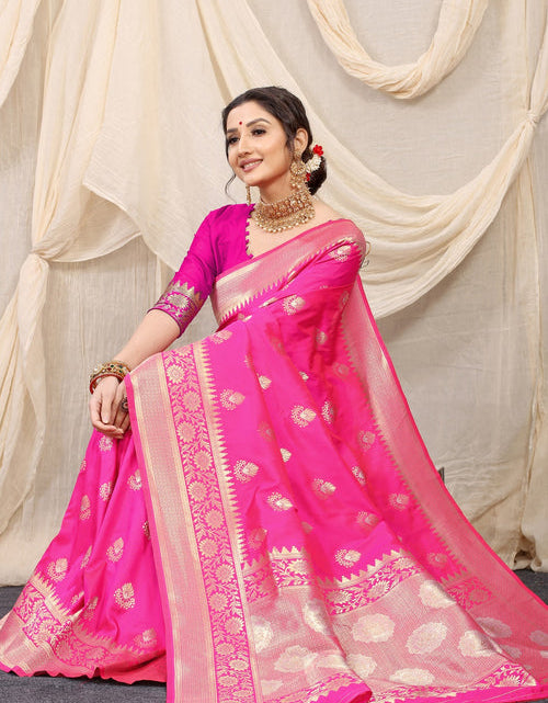 Load image into Gallery viewer, Zari Weaving Kanjivaram Silk Wedding Wear Saree In Pink
