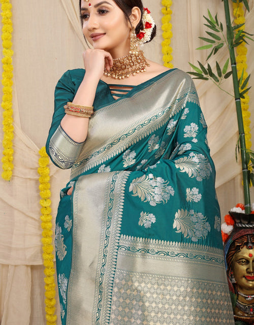 Load image into Gallery viewer, rajyogam kanjivaram silk saree surat
