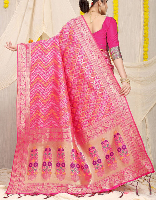 Load image into Gallery viewer, rajyogam banarasi silk saree surat
