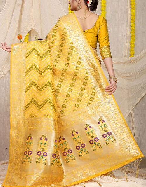 Load image into Gallery viewer, rajyogam banarasi silk saree surat
