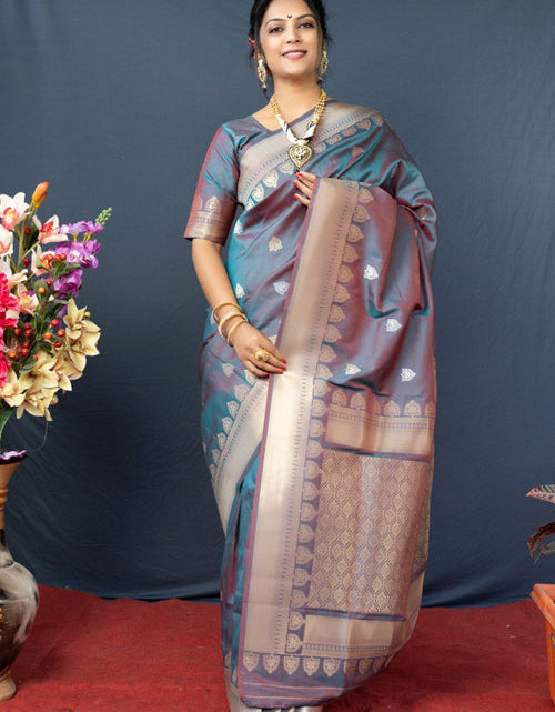 Load image into Gallery viewer, rajyogam banarasi silk saree surat
