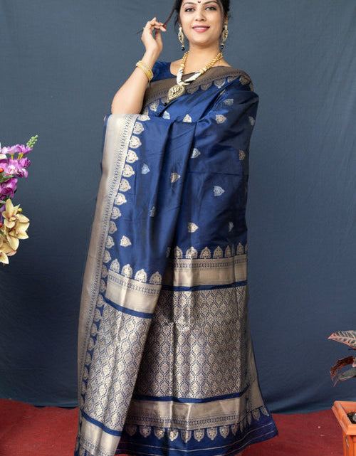 Load image into Gallery viewer, rajyogam banarasi silk saree surat
