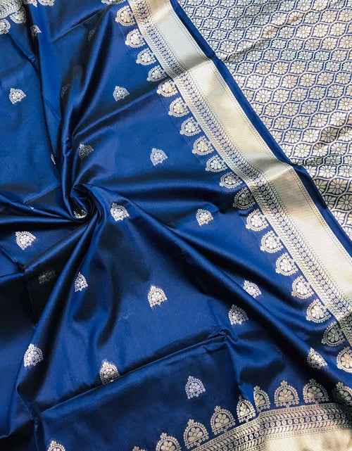 Load image into Gallery viewer, rajyogam banarasi silk saree surat
