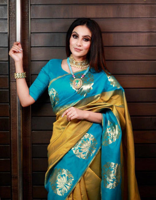 Load image into Gallery viewer, rajyogam banarasi silk saree surat
