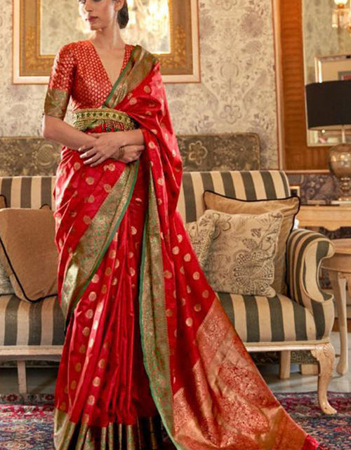 Load image into Gallery viewer, rajyogam banarasi silk saree surat
