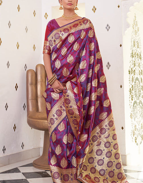 Load image into Gallery viewer, rajyogam banarasi silk saree surat
