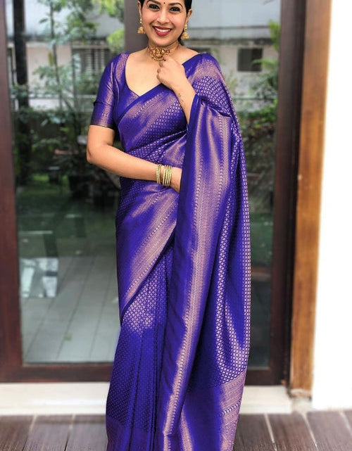 Load image into Gallery viewer, rajyogam soft silk saree surat
