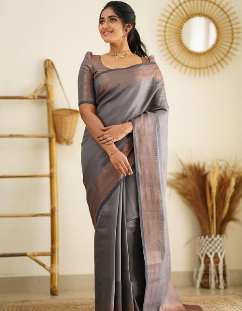 Load image into Gallery viewer, rajyogam soft silk saree surat
