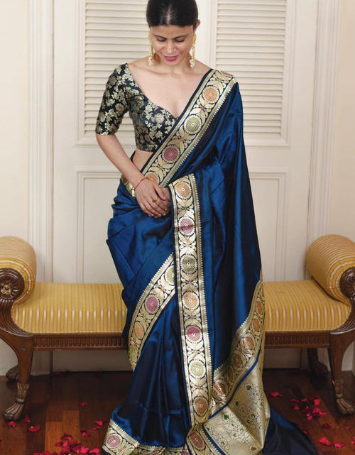 Load image into Gallery viewer, rajyogam soft silk saree surat
