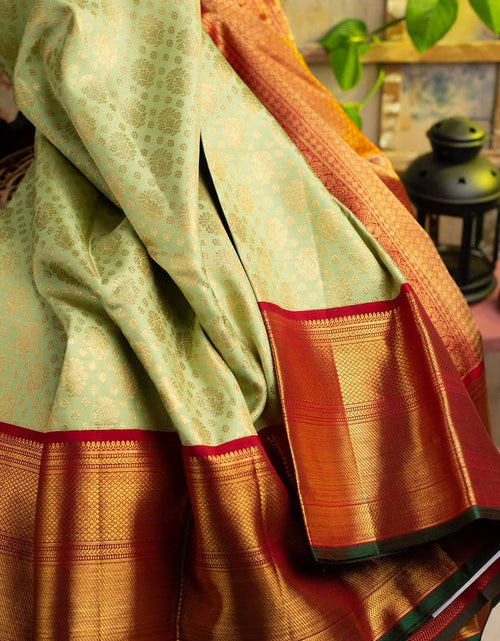 Load image into Gallery viewer, rajyogam banarasi silk saree surat
