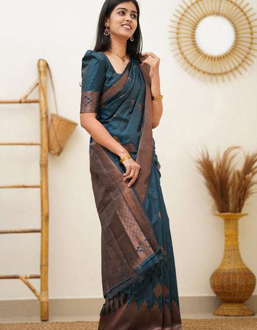 Load image into Gallery viewer, rajyogam soft silk saree surat
