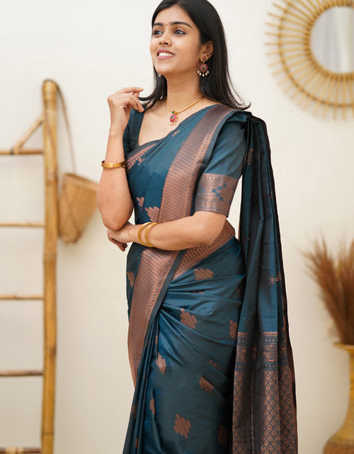 Load image into Gallery viewer, rajyogam soft silk saree surat
