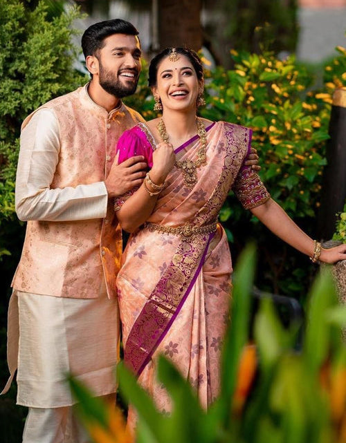 Load image into Gallery viewer, rajyogam banarasi silk saree surat
