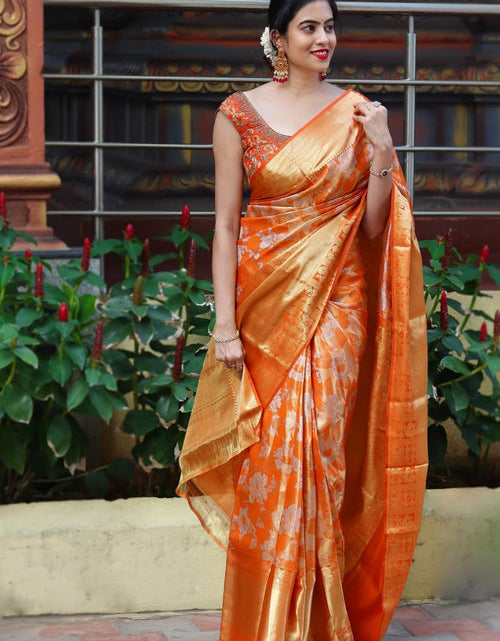 Load image into Gallery viewer, rajyogam banarasi silk saree surat
