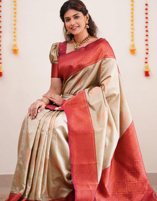 Load image into Gallery viewer, rajyogam banarasi silk saree surat
