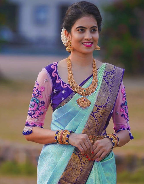 Load image into Gallery viewer, rajyogam banarasi silk saree surat
